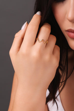 Anel Ajustável Zig Zag Tamanho G Banhado a Ouro 18K