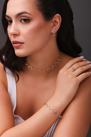 Anel Ajustável Zig Zag Tamanho G Ródio Branco