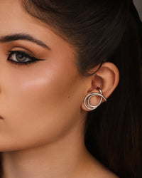 Ear Cuff Entrelaçado Liso 2.5 cm Ródio Branco