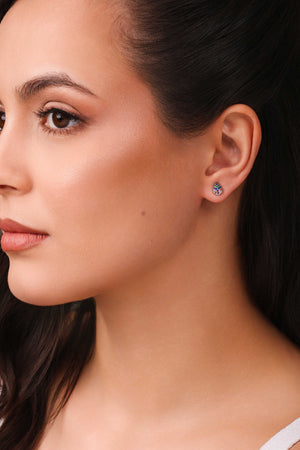 Brinco Gota Cravejada Colorida 8 mm Ródio Branco