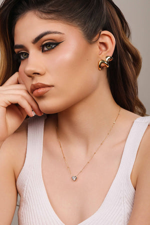 Brinco Argola Orgânica Lisa 1.6 cm Banhado a Ouro 18k