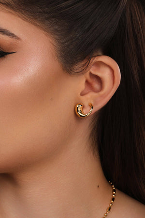 Ear Cuff Gota Lisa 1.7 cm Banhado a Ouro 18K