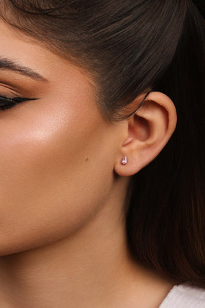 Brinco Ponto de Luz Gota Safira Rosa 5 mm Ródio Branco