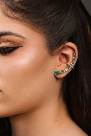 Ear Cuff Pontos de Luz Ovais Topázio Sky Cravejado Cristal Banhado a Ouro 18K