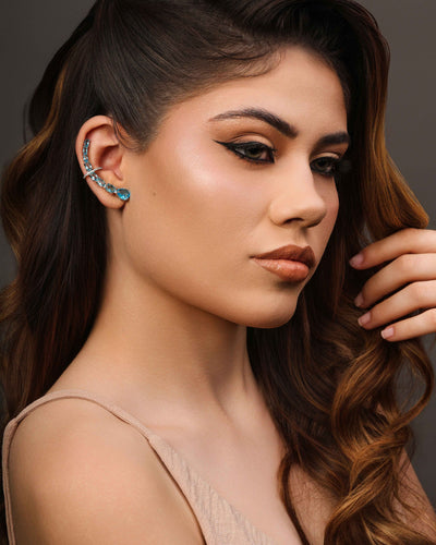 Ear Cuff Pontos de Luz Ovais Azul Sky Cravejado Cristal Ródio Branco