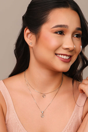 Brinco Coração Vazado Ponto de Luz Cristal Ródio Branco