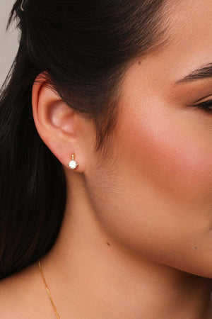 Brinco Palito Ponto de Luz Cristal 5 mm Banhado a Ouro 18K