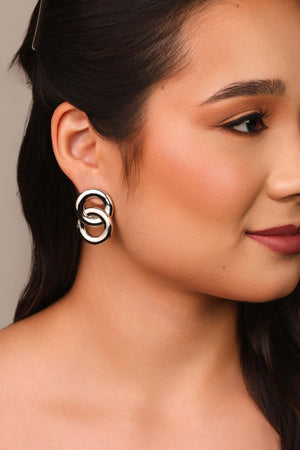 Brinco Circulos Entrelaçados Lisos 3.6 cm Ródio Branco