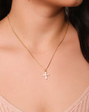 Gargantilha Veneziana Cruz Baguetes Cristal Banhado a Ouro 18K - 45 cm