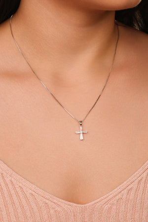 Gargantilha Veneziana Cruz Baguetes Cristal Ródio Branco - 45 cm