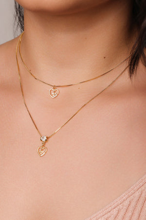 Gargantilha Dupla Corações Espirito Santo Cravejado Cristal Banhado a Ouro 18K