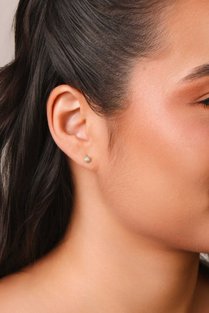 Brinco Redondo Cravejado Cristal 5 mm Banhado a Ouro 18K