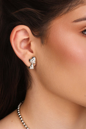 Ear Cuff Corações Lisos Ródio Branco