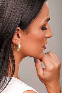 Brinco Argola Lua Pérola 2.7 cm Banhado a Ouro 18K