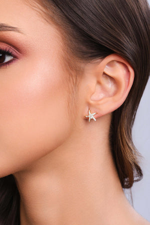 Brinco Estrela do Mar Cravejada Cristal Banhado a Ouro 18K