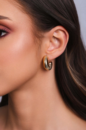 Brinco Argola Tubo Mola ABS  2.5 cm Banhado a Ouro 18K