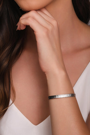 Bracelete Riscado Texturizado 5 mm Ródio Branco