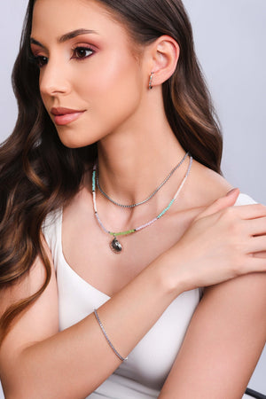 Choker Cristais Coloridos Concha Ródio Branco