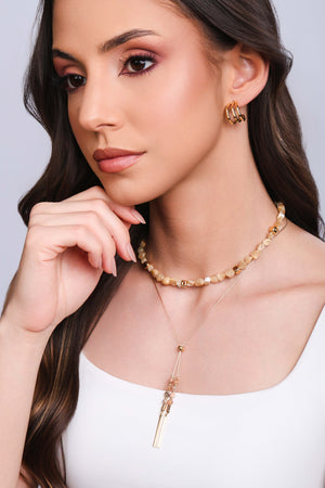 Gargantilha Gravata Cristais Coloridos Palitos Banhado a Ouro 18K