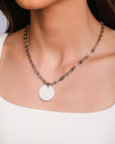 Gargantilha Elos Ovais Pingente Madrepérola 2.5 cm Ródio Branco - 45 cm