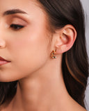 Brinco Meia Argola Ondas Lisas 1.6 cm Banhado a Ouro 18K