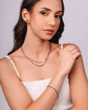 Brinco Ponto de Luz Onix 5 mm Banhado a Ouro 18K