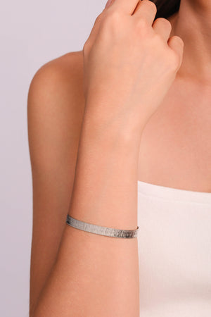 Bracelete Esteira Texturizado 7 mm Ródio Branco