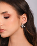 Brinco Flor Lisa 2.9 cm Ródio Branco