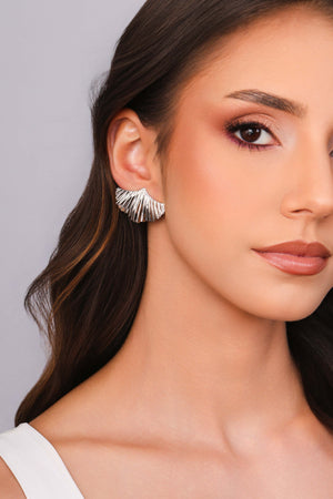 Ear Cuff Folha Frisada Ródio Branco