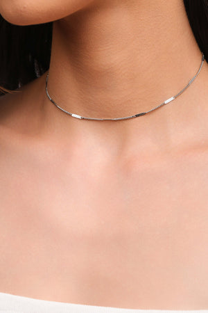 Choker Grumet Plaquinhas Achatadas 2 mm Ródio Branco