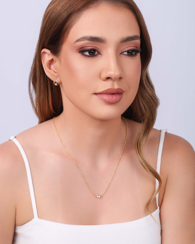 Colar Back Necklace Elos Pontos de Luz Cristal Banhado a Ouro 18K - 60 cm