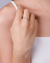 Anel Cravejado Cristal 2 mm Tamanho 23 Banhado a Ouro 18K