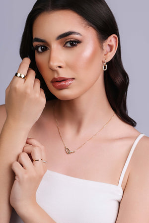 Anel Reto Liso Cravejado Cristal Tamanho 12 Banhado a Ouro 18K