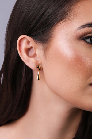Brinco Orgânico Liso 2.2 cm Banhado a Ouro 18K