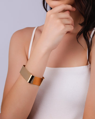 Bracelete Quadrado Liso 2,3 cm Banhado a Ouro 18K