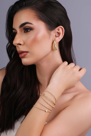 Pulseira Corda de Violão Trevos Banhado a Ouro 18K