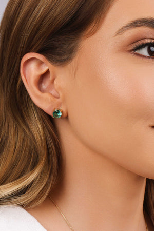 Brinco Ponto de Luz Turmalina 8 mm Banhado a Ouro 18K