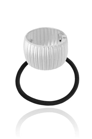 Pony Cuff Frisado Banho Branco