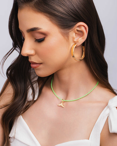 Choker Miçanga Verde Baleia Banhado a Ouro 18K - 32 cm