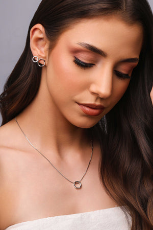 Brinco Circulo Cravejado Ródio Branco