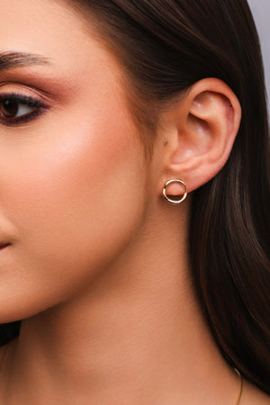 Brinco Circulo Torcido Banhado a Ouro 18k