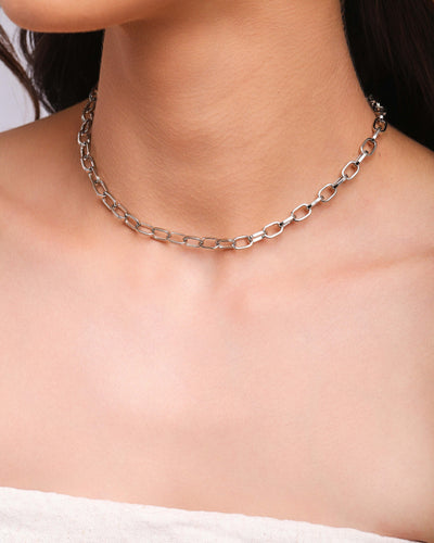 Choker Elos Ovais Ródio Branco - 30 cm