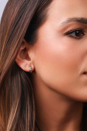 Brinco Argola Click Cravejado Colorido Banhado a Ouro 18K