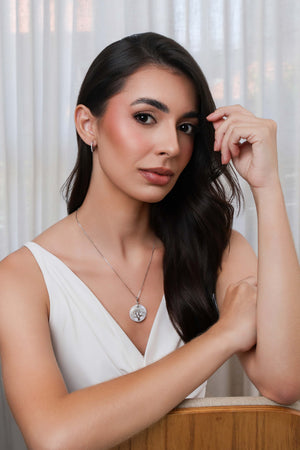 Brinco Argola Click Cravejada Cristal Ródio Branco