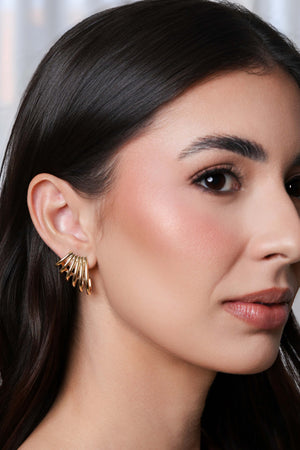 Brinco Seis Filetes Lisos Banhado a Ouro 18K