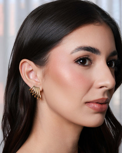 Brinco Ear Cuff Seis Filetes Lisos Banhado a Ouro 18K