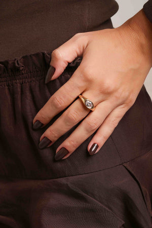 Anel Zirconia Oval Tamanho 19 Banhado a Ouro 18K