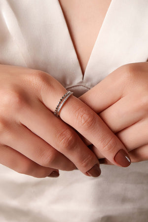 Anel Ajustável Bolinhas Achatada Cravejado Cristal Tamanho G Ródio Branco