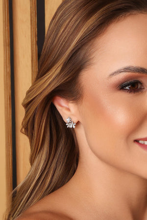 Brinco Flor Cravejado Cristal Ródio Branco