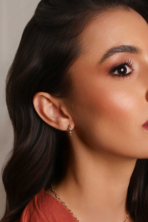 Brinco Argola Ponto de Luz Cravejado Banhado a Ouro 18K